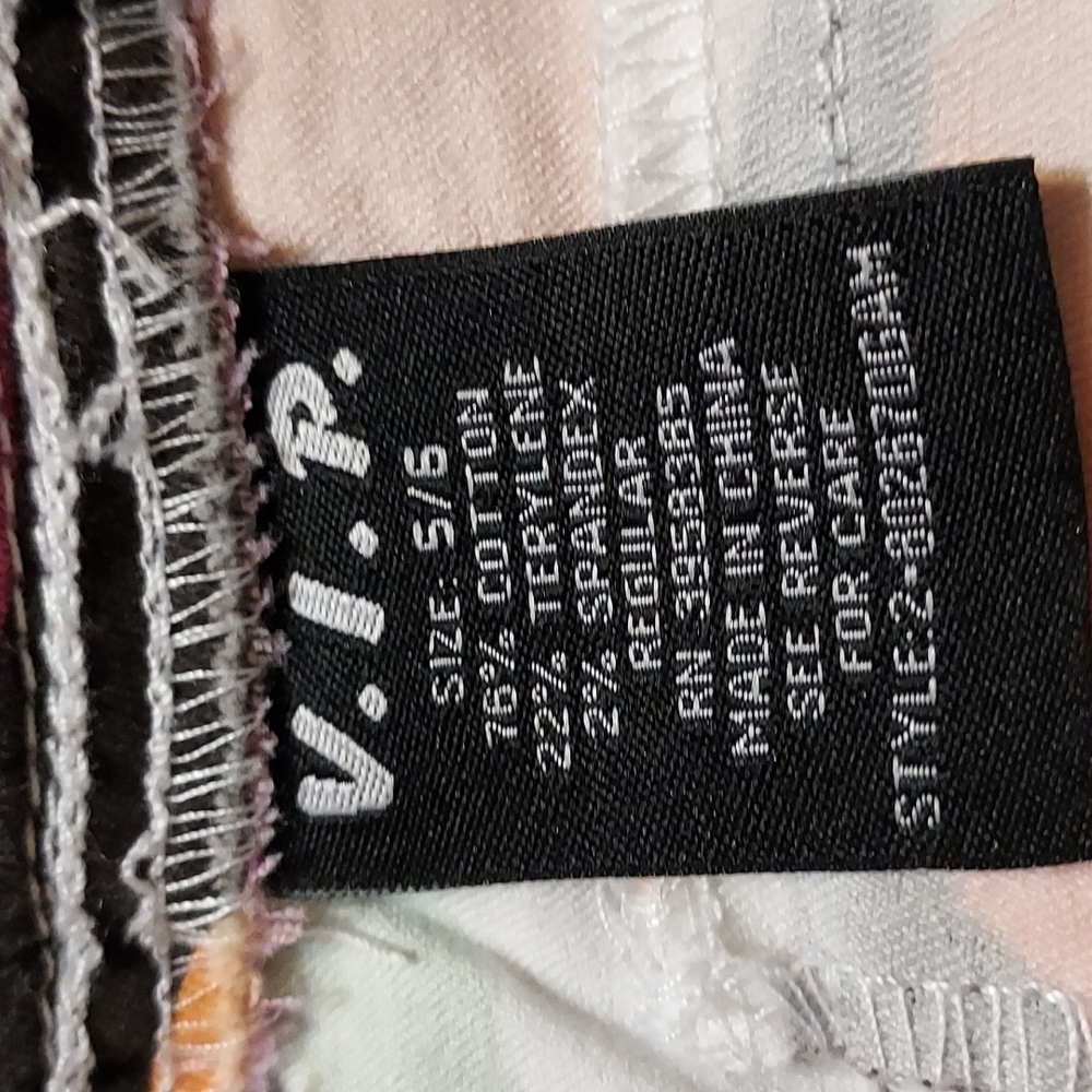 VIP Jeans - Picture 6 of 11